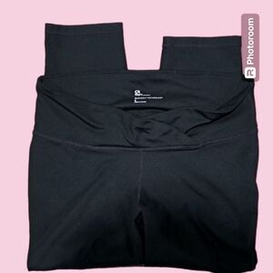 Gap cropped maternity leggings